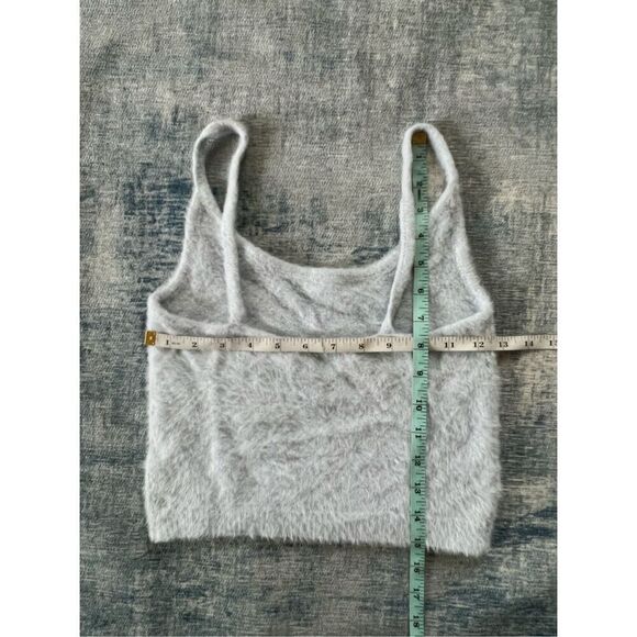 Kendall & Kylie Powder Blue Fuzzy Crop Top Size Small - Picture 3 of 5